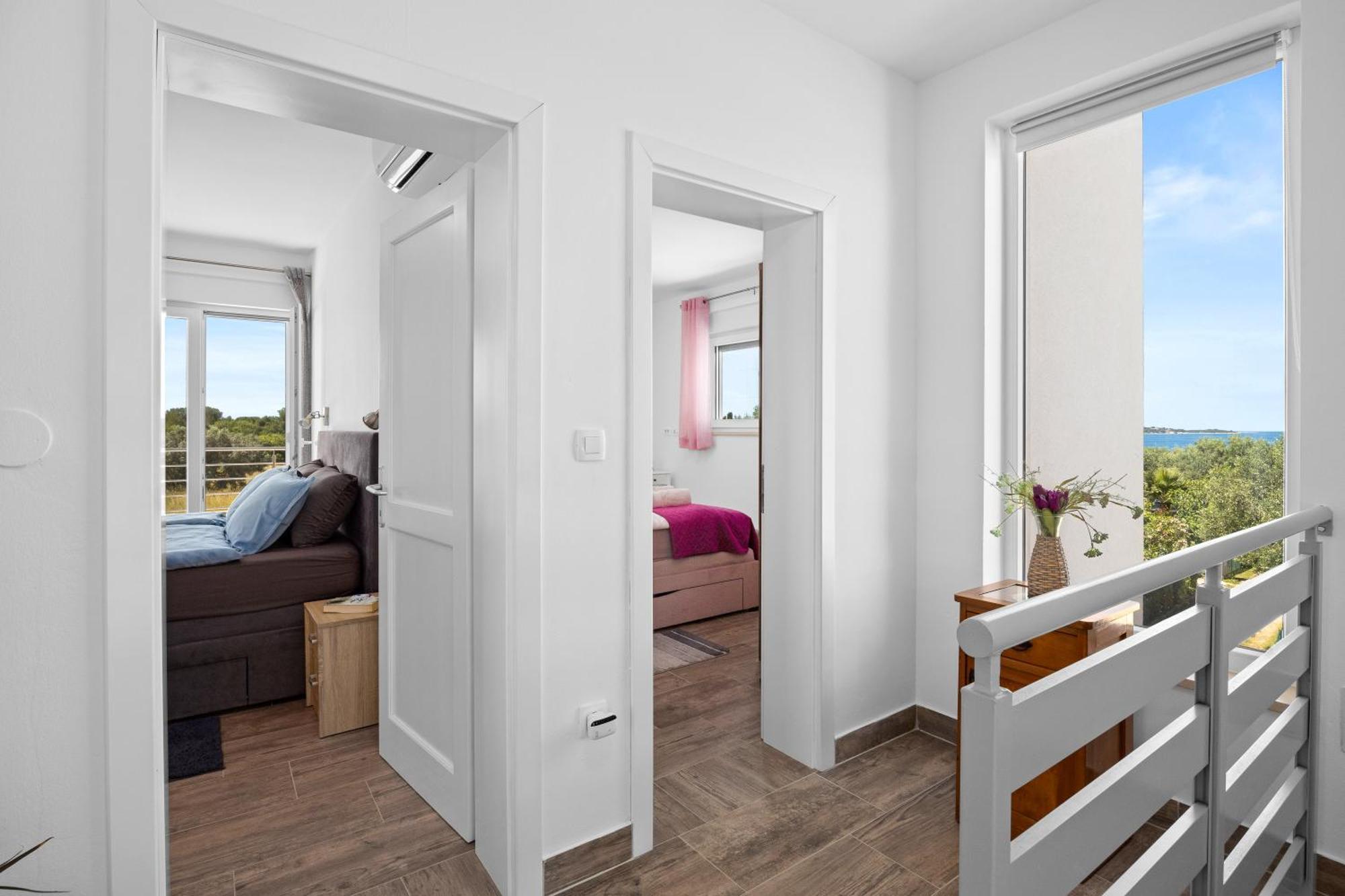Villa Sunny Olive Peroj Exteriör bild