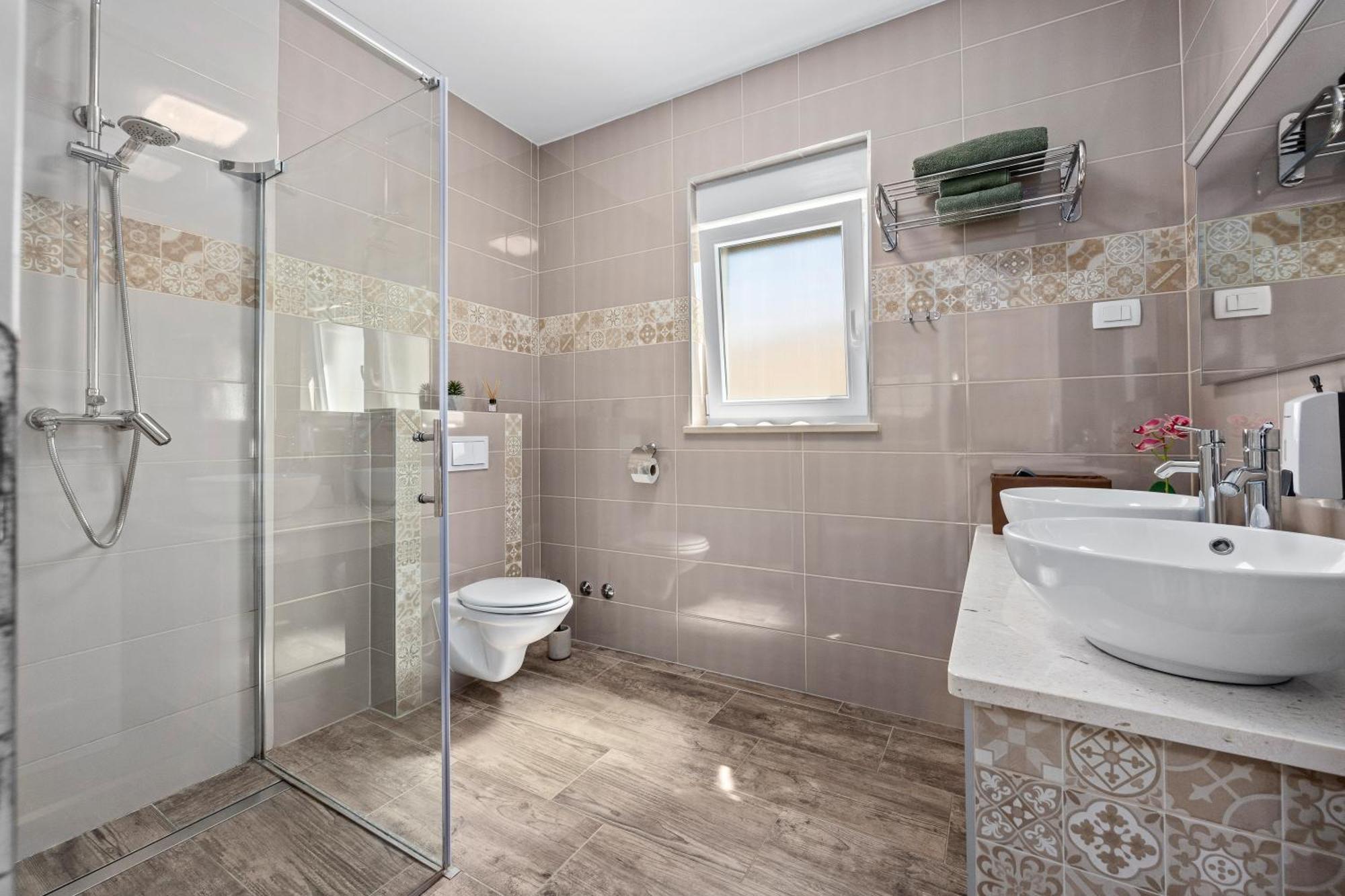 Villa Sunny Olive Peroj Exteriör bild