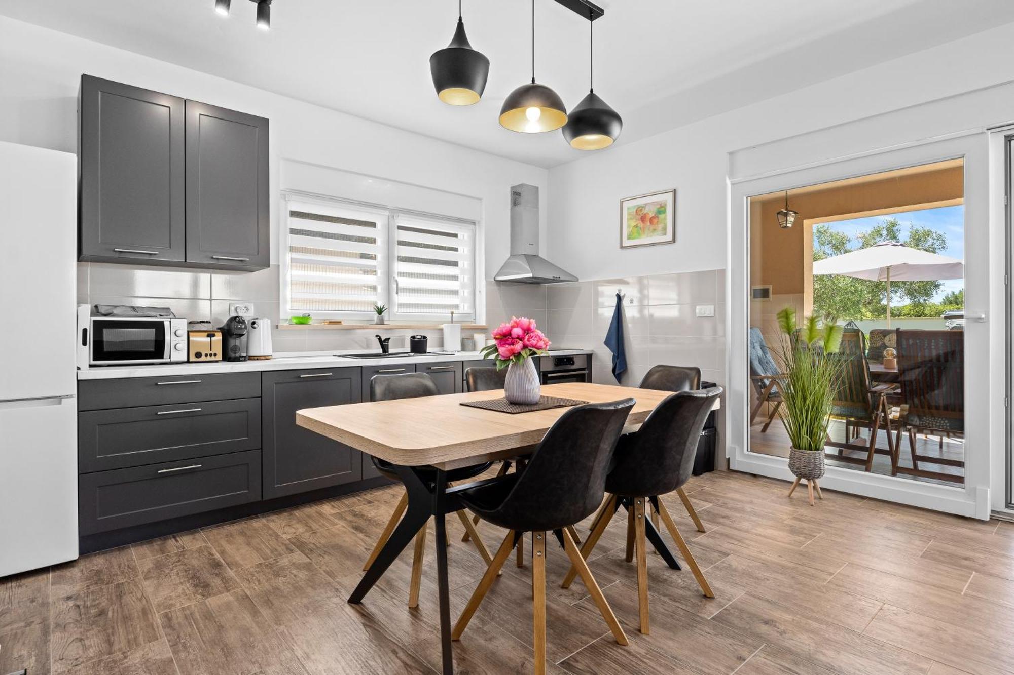 Villa Sunny Olive Peroj Exteriör bild