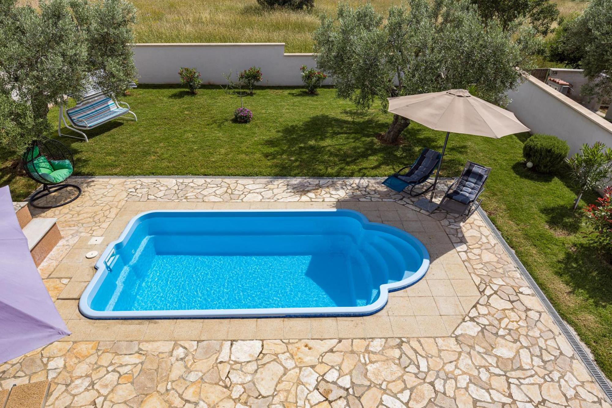 Villa Sunny Olive Peroj Exteriör bild